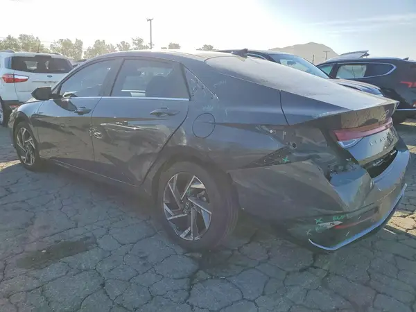 KMHLS4DG9SU855289 2025 HYUNDAI ELANTRA - Image 2