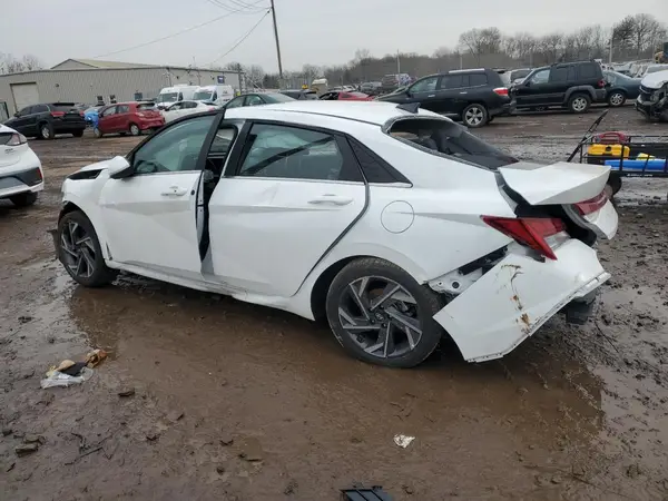 KMHLS4DG9SU862405 2025 HYUNDAI ELANTRA - Image 2