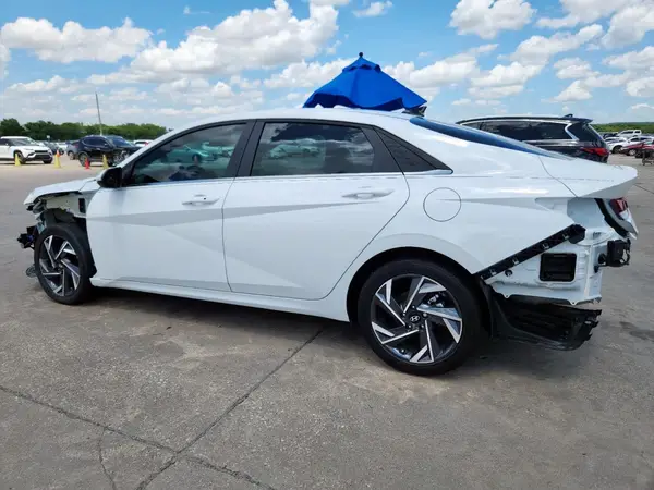KMHLS4DG9SU865045 2025 HYUNDAI ELANTRA - Image 2