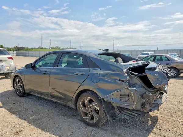 KMHLS4DG9SU879897 2025 HYUNDAI ELANTRA - Image 2