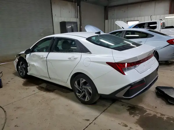 KMHLS4DG9SU881388 2025 HYUNDAI ELANTRA - Image 2