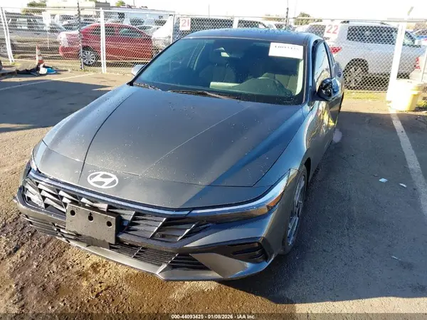 KMHLS4DG9SU907388 2025 HYUNDAI ELANTRA - Image 2
