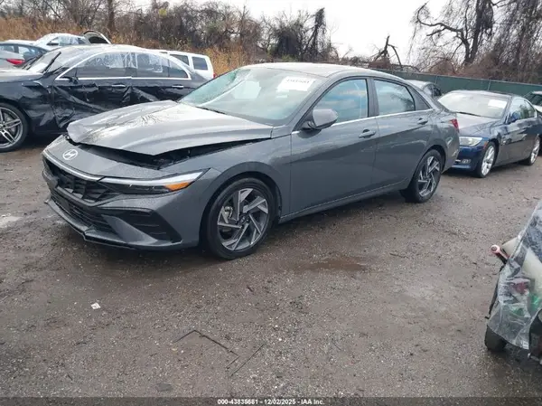 KMHLS4DG9SU923896 2025 HYUNDAI ELANTRA - Image 2