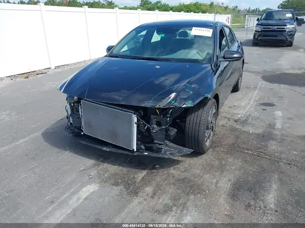 KMHLS4DG9SU935126 2025 HYUNDAI ELANTRA - Image 2