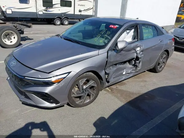 KMHLS4DG9SU936731 2025 HYUNDAI ELANTRA - Image 2