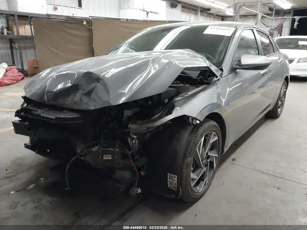 KMHLS4DG9SU949057 2025 HYUNDAI ELANTRA - Image 2