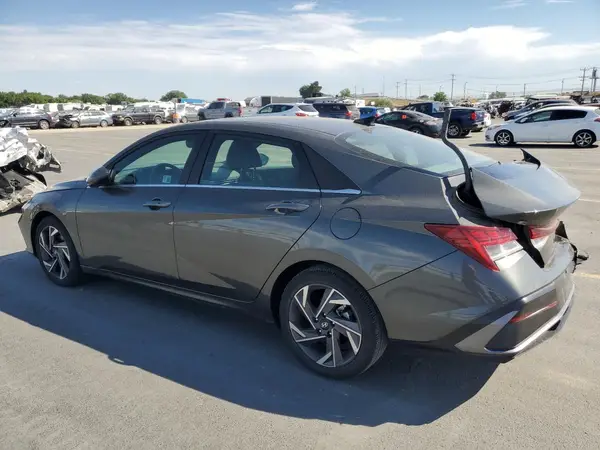 KMHLS4DGXRU643723 2024 HYUNDAI ELANTRA - Image 2