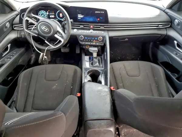 KMHLS4DGXRU652213 2024 HYUNDAI ELANTRA - Image 8