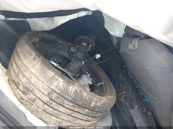 KMHLS4DGXRU676608 2024 HYUNDAI ELANTRA - Image 8