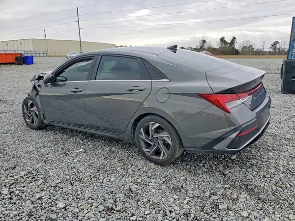 KMHLS4DGXRU686538 2024 HYUNDAI ELANTRA - Image 2