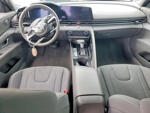 KMHLS4DGXRU686538 2024 HYUNDAI ELANTRA - Image 8