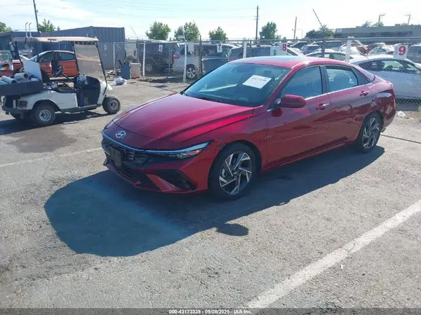 KMHLS4DGXRU691755 2024 HYUNDAI ELANTRA - Image 2