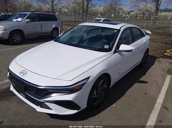 KMHLS4DGXRU699838 2024 HYUNDAI ELANTRA - Image 2