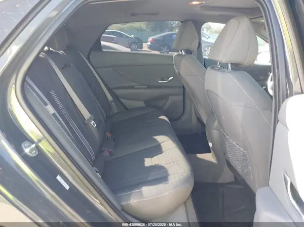 KMHLS4DGXRU745538 2024 HYUNDAI ELANTRA - Image 8