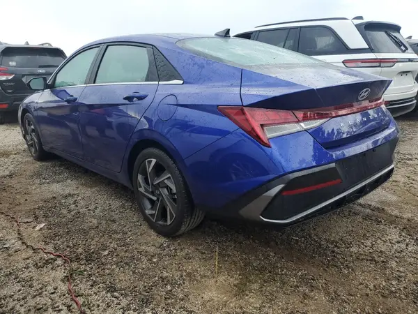 KMHLS4DGXRU756619 2024 HYUNDAI ELANTRA - Image 2