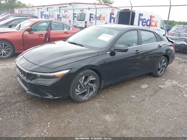 KMHLS4DGXRU759049 2024 HYUNDAI ELANTRA - Image 2