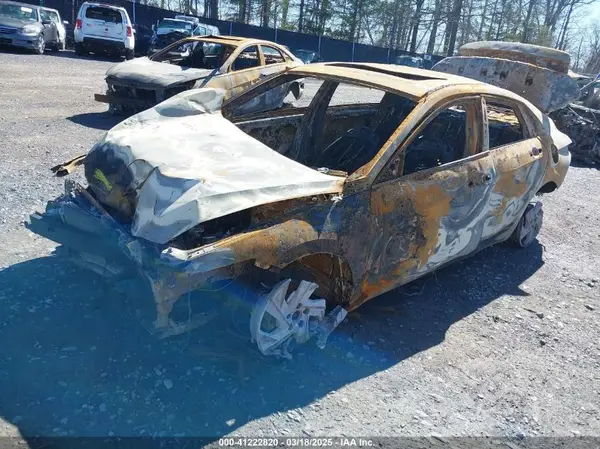 KMHLS4DGXRU767684 2024 HYUNDAI ELANTRA - Image 2