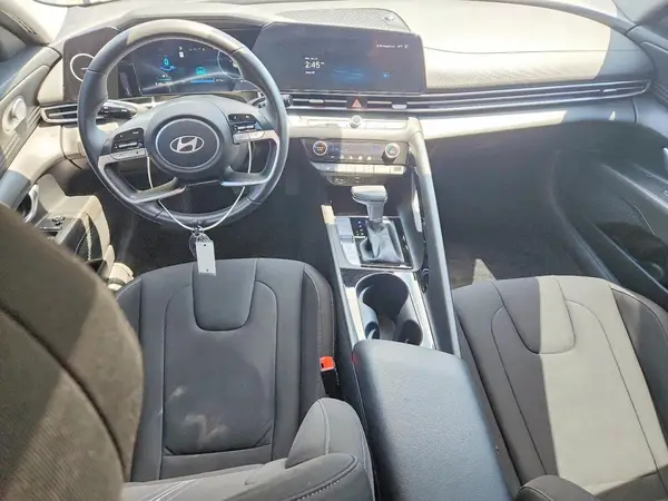 KMHLS4DGXRU772870 2024 HYUNDAI ELANTRA - Image 8