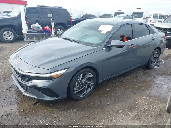 KMHLS4DGXRU787322 2024 HYUNDAI ELANTRA - Image 2