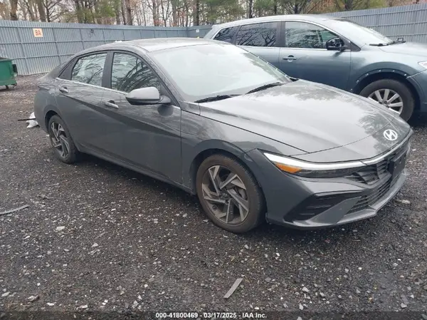 KMHLS4DGXRU809075 2024 HYUNDAI ELANTRA - Image 1
