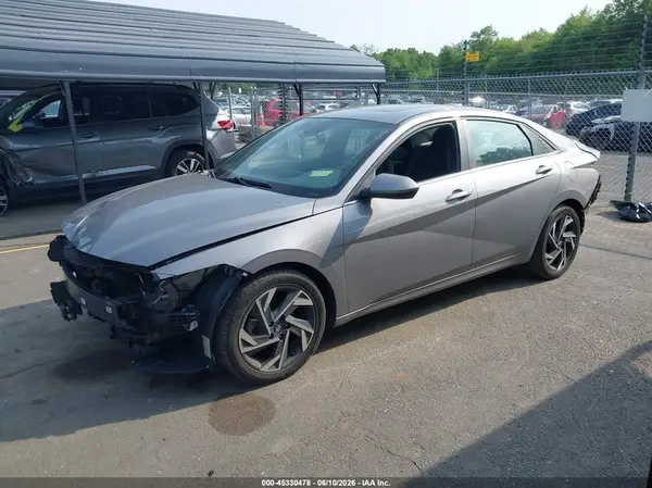 KMHLS4DGXRU811361 2024 HYUNDAI ELANTRA - Image 2