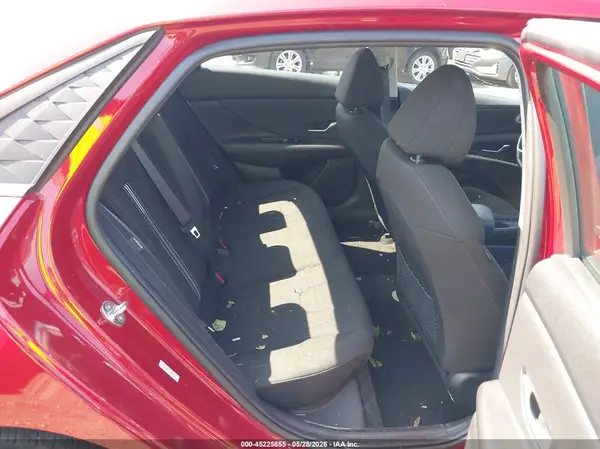 KMHLS4DGXRU815085 2024 HYUNDAI ELANTRA - Image 8