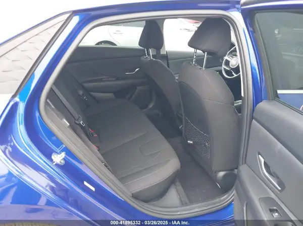 KMHLS4DGXRU820304 2024 HYUNDAI ELANTRA - Image 8