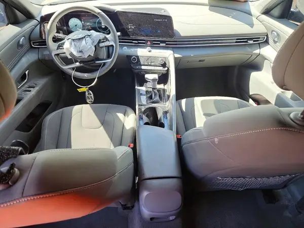 KMHLS4DGXRU839242 2024 HYUNDAI ELANTRA - Image 8