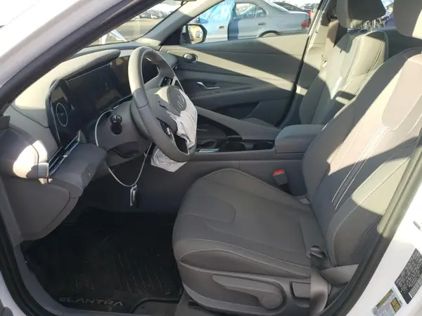 KMHLS4DGXSU013965 2025 HYUNDAI ELANTRA - Image 8