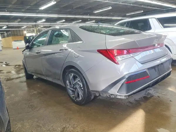 KMHLS4DGXSU017353 2025 HYUNDAI ELANTRA - Image 2
