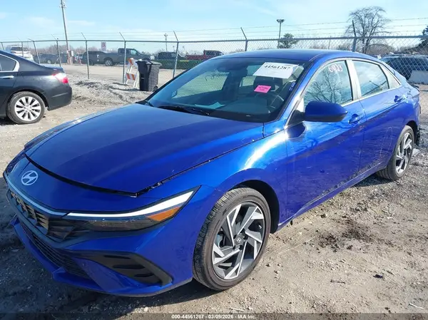 KMHLS4DGXSU031852 2025 HYUNDAI ELANTRA - Image 2