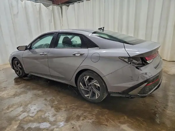 KMHLS4DGXSU048389 2025 HYUNDAI ELANTRA - Image 2