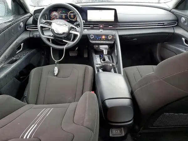 KMHLS4DGXSU856905 2025 HYUNDAI ELANTRA - Image 8
