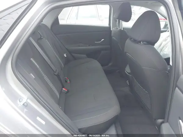 KMHLS4DGXSU860663 2025 HYUNDAI ELANTRA - Image 8