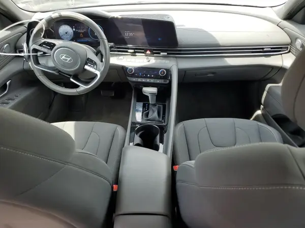 KMHLS4DGXSU862770 2025 HYUNDAI ELANTRA - Image 8