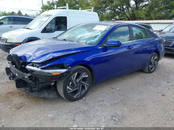 KMHLS4DGXSU875907 2025 HYUNDAI ELANTRA - Image 2
