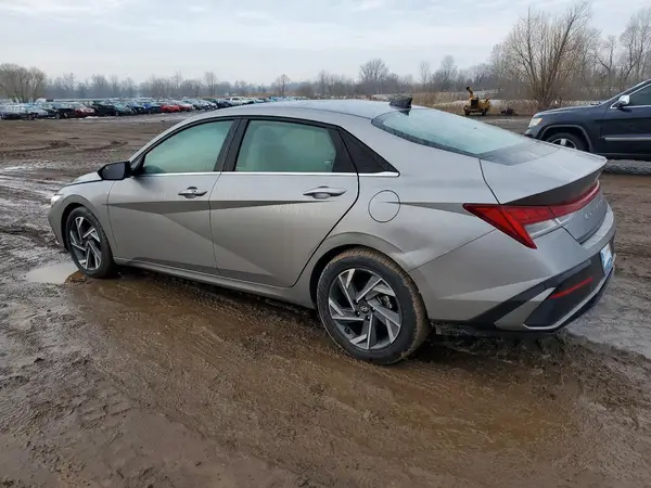 KMHLS4DGXSU876359 2025 HYUNDAI ELANTRA - Image 2