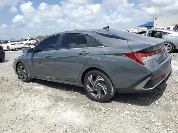 KMHLS4DGXSU877155 2025 HYUNDAI ELANTRA - Image 2