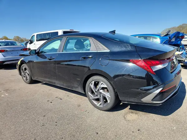 KMHLS4DGXSU890875 2025 HYUNDAI ELANTRA - Image 2