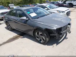 KMHLS4DGXSU894070 2025 HYUNDAI ELANTRA