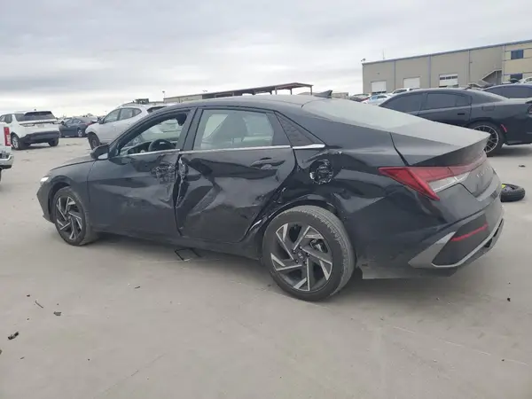 KMHLS4DGXSU900644 2025 HYUNDAI ELANTRA - Image 2
