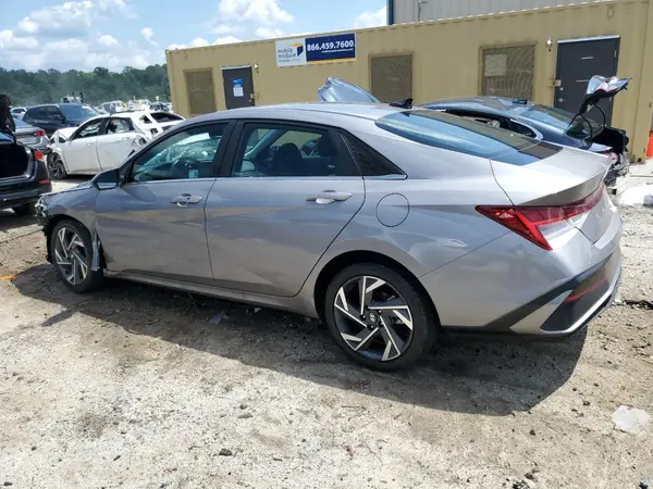 KMHLS4DGXSU905794 2025 HYUNDAI ELANTRA - Image 2