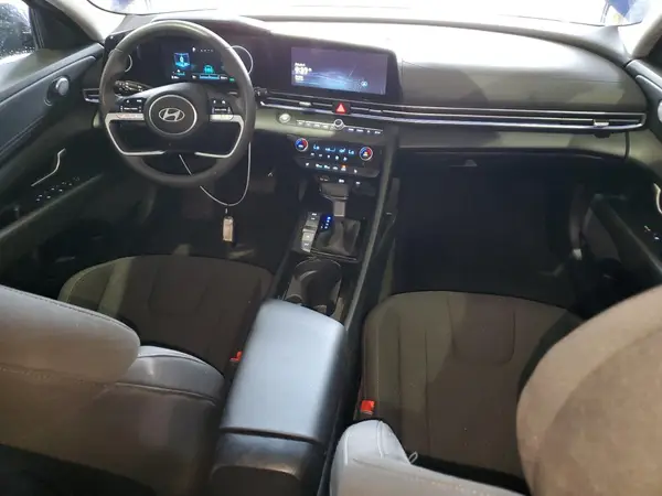 KMHLS4DGXSU910025 2025 HYUNDAI ELANTRA - Image 8