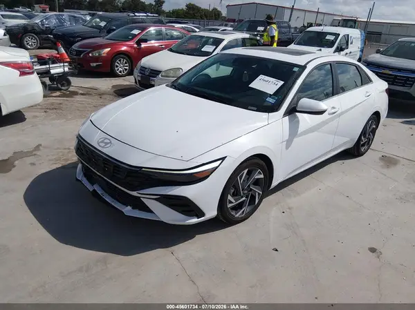 KMHLS4DGXSU911627 2025 HYUNDAI ELANTRA - Image 2