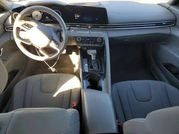KMHLS4DGXSU913118 2025 HYUNDAI ELANTRA - Image 8