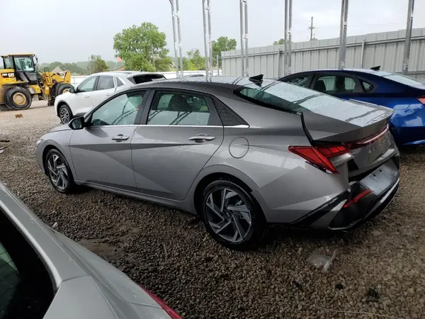 KMHLS4DGXSU913264 2025 HYUNDAI ELANTRA - Image 2