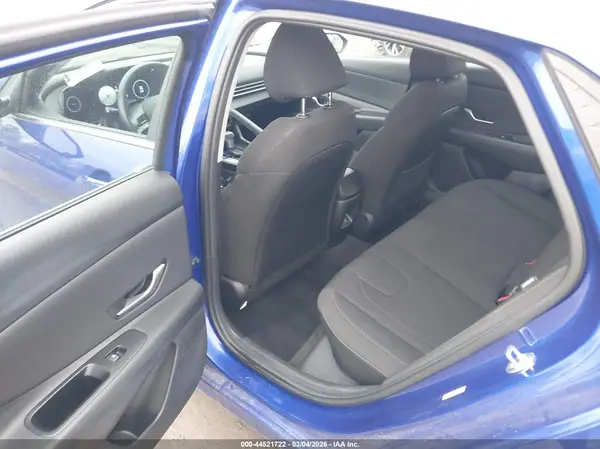 KMHLS4DGXSU913345 2025 HYUNDAI ELANTRA - Image 8