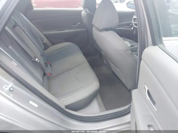 KMHLS4DGXSU921168 2025 HYUNDAI ELANTRA - Image 8