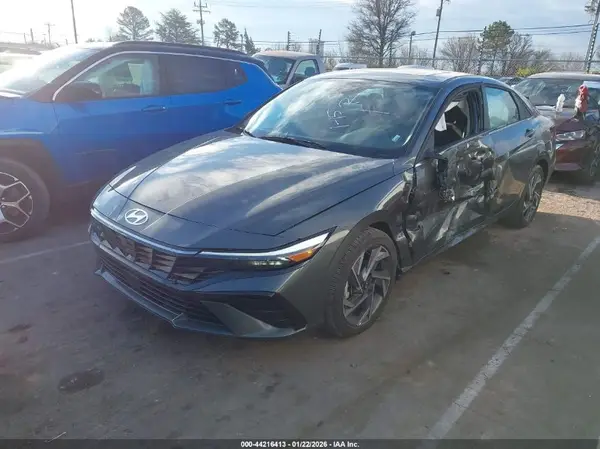 KMHLS4DGXSU923647 2025 HYUNDAI ELANTRA - Image 2