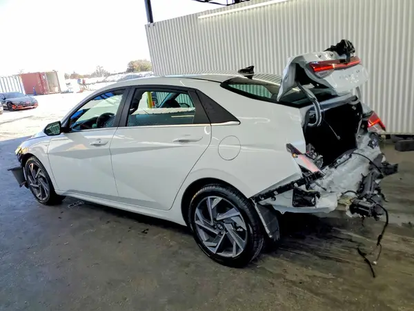 KMHLS4DGXSU925334 2025 HYUNDAI ELANTRA - Image 2